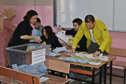 Diyarbakır’da oy verme işlemleri tamamlandı, sayıma geçildi