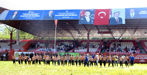 Kırkpınar Yağlı Güreşleri'nde, ikinci gün karşılaşmaları başladı