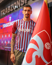 Trabzonspor'da Stefan Savic'e  imza töreni