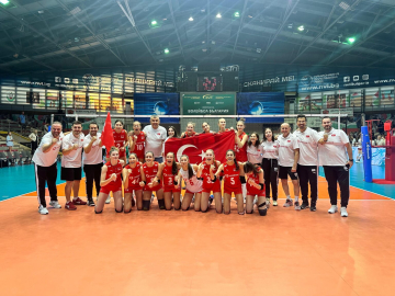 16 Yaş Altı Kadın Milli Voleybol Takımı, Balkan Şampiyonası'nda namağlup şampiyon oldu