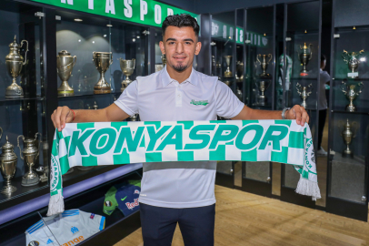 Konyaspor, Melih Bostan'ı 3 yıllığına renklerine bağladı