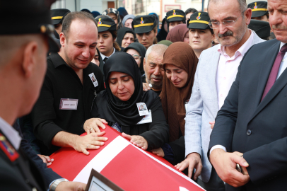 Şehit astsubay 20 gün önce sözlenmiş / Ek fotoğraflar