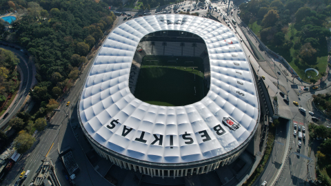 Beşiktaş Tüpraş Stadı'nın havadan son görüntüsü